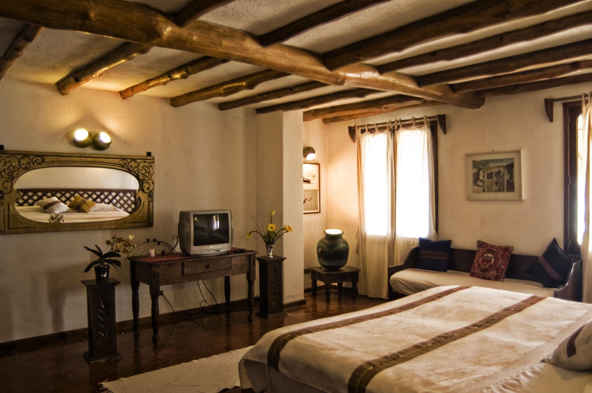 Tzampoc Resort Santa Catarina Palopó Екстериор снимка